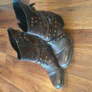 Freebird by Steven brown leather Haley boots